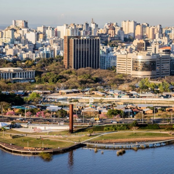Porto Alegre: conheça o cenário da região e descubra as vantagens de investir no Sul do país.
